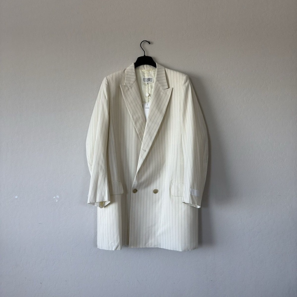 $1500 MM6 Unisex Pinstripe Cream Long Coat Jacket
